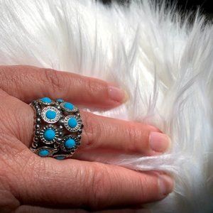 LNC Stella & dot Ring